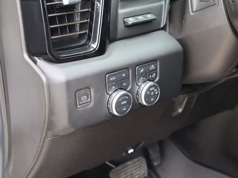 Used 2024 GMC Sierra 2500 AT4 w/ AT4 Premium Plus Package AWD/4WD image 25