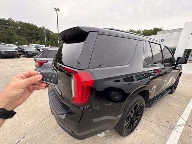 Used 2021 GMC Yukon SLT w/ SLT Premium Package AWD/4WD image 21