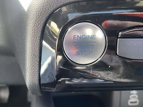 New 2026 Ford Escape ST-Line w/ Tech Pack #1 image 17