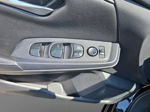 Used 2024 Nissan Sentra SV FWD image 23