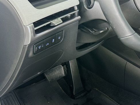 Certified 2025 Hyundai Santa Cruz Limited image 10