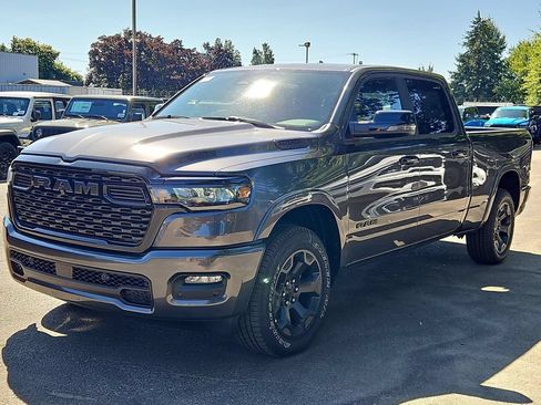 New 2026 RAM 1500 Big Horn AWD/4WD image 3