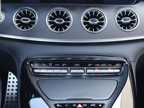 Used 2024 Mercedes-Benz AMG GT 63 image 18