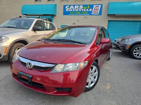Used 2010 Honda Civic LX image 2