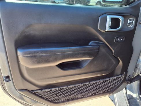 Used 2019 Jeep Wrangler Unlimited Sport S image 13