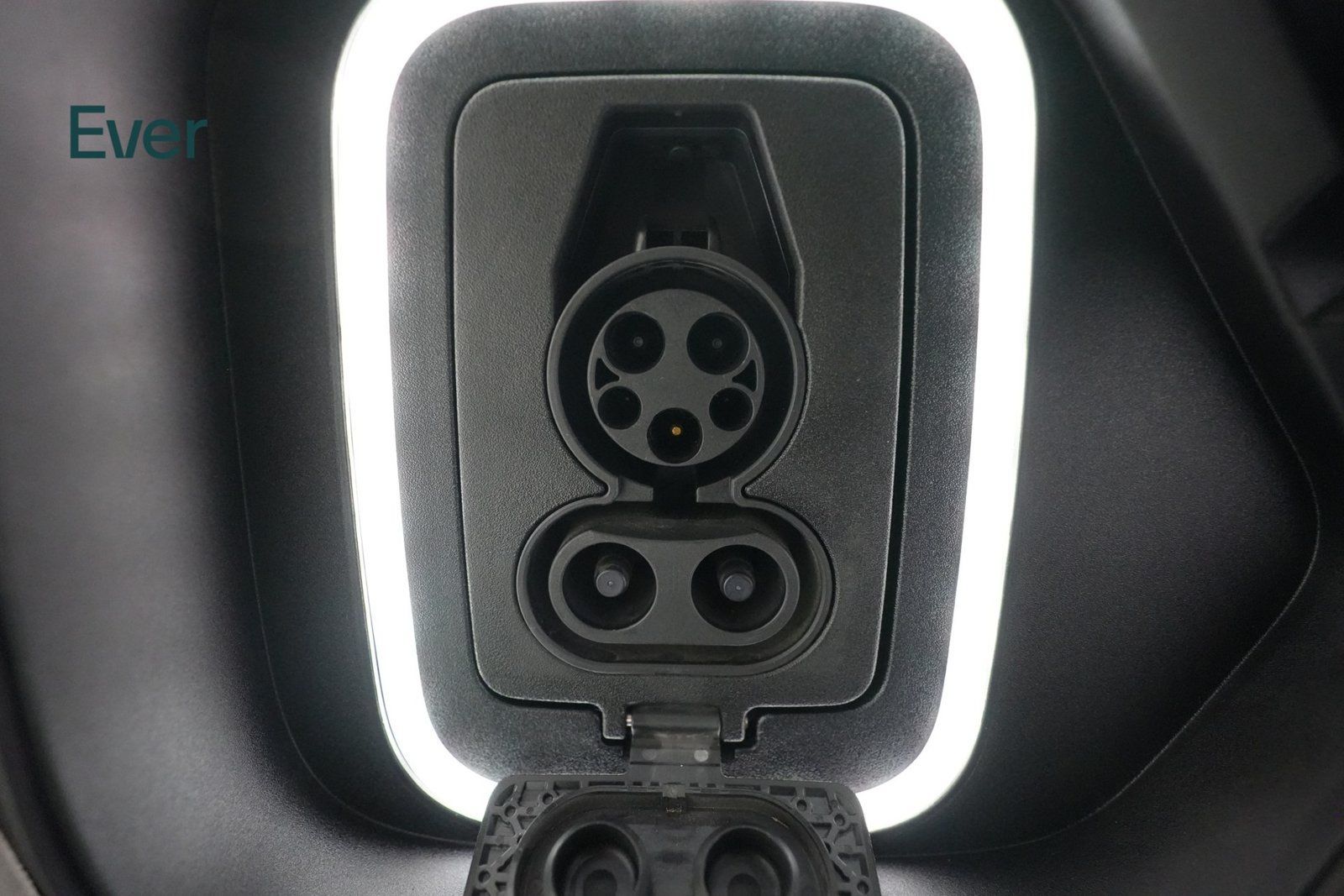 Used 2023 Rivian R1S Adventure Quad AWD/4WD image 10