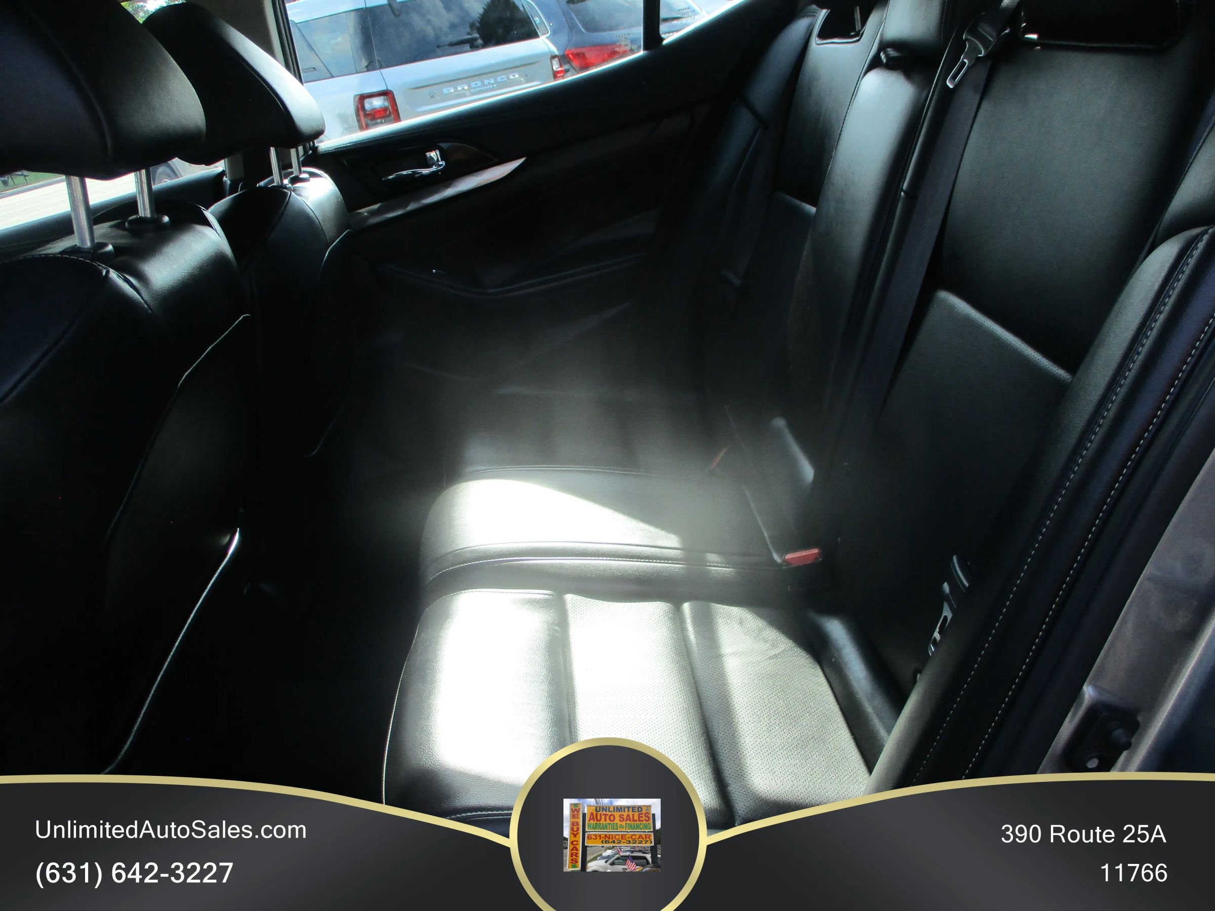 Used 2021 Nissan Maxima 3.5 SV w/ Floor Mat Group FWD image 6