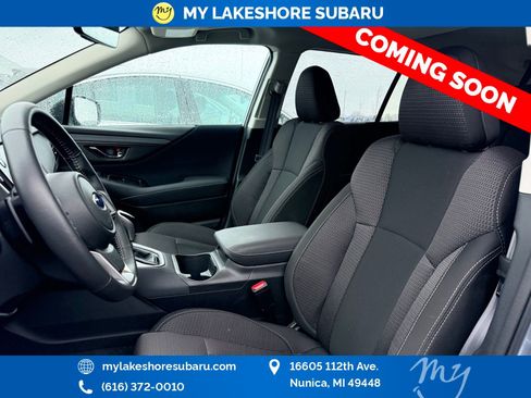 Used 2025 Subaru Outback Premium image 11
