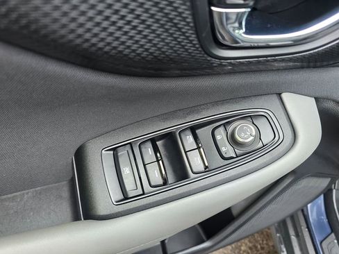 Used 2023 Subaru Outback Premium AWD/4WD image 18