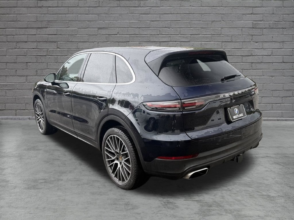 Used 2022 Porsche Cayenne AWD/4WD image 3