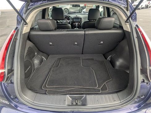 Used 2015 Nissan Juke SL image 14