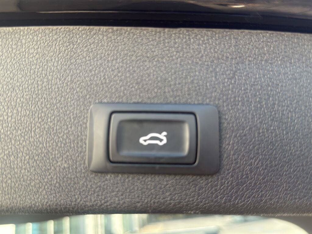 Used 2014 Audi Q5 2.0T Premium Plus w/ Premium Plus Package AWD/4WD image 24