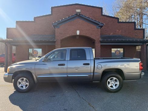 Used 2005 Dodge Dakota Laramie w/ Trailer Tow Group image 4