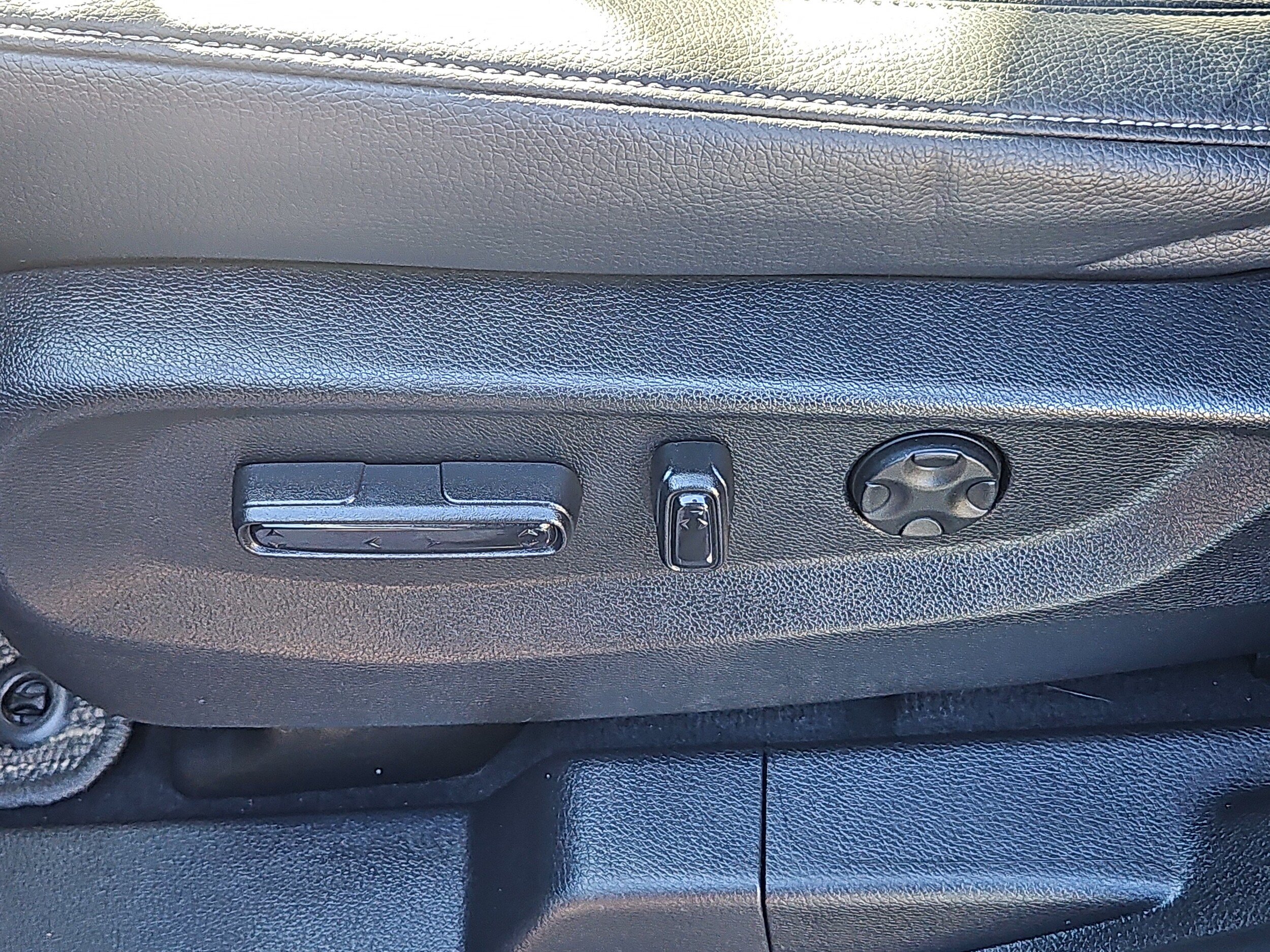 Used 2024 Honda Odyssey Touring image 16