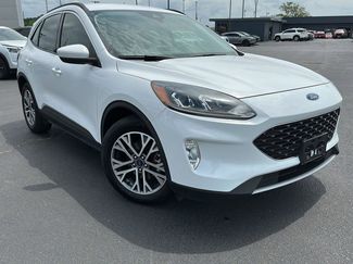 Used 2021 Ford Escape SEL video 1