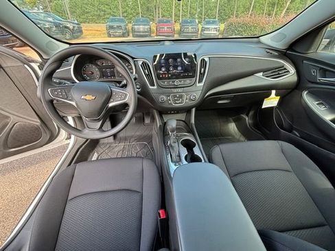 New 2024 Chevrolet Malibu LS image 5