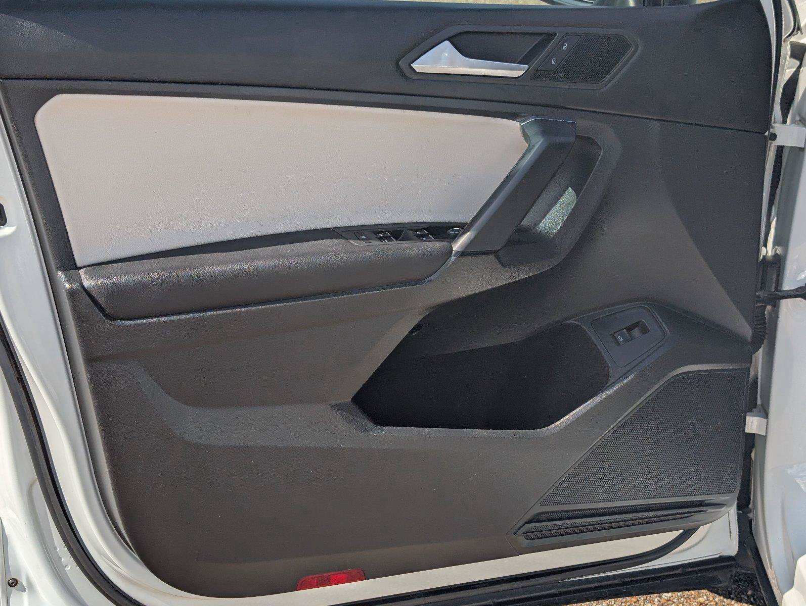 Used 2019 Volkswagen Tiguan S AWD/4WD image 11