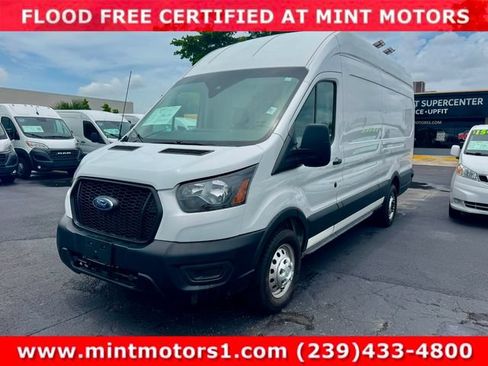 Used 2024 Ford Transit 250 148 High Roof Extended AWD image 4