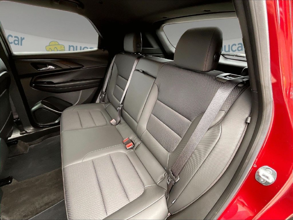 Used 2023 Chevrolet TrailBlazer RS AWD/4WD image 14