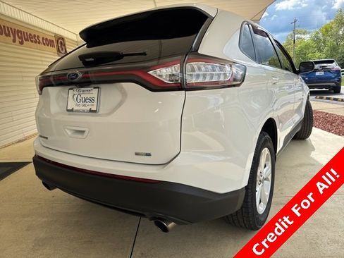 Used 2016 Ford Edge SE image 11