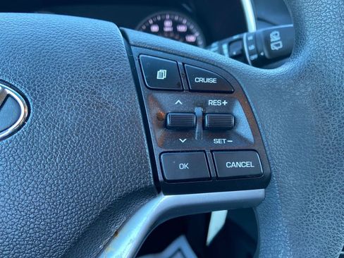 Used 2021 Hyundai Tucson SE image 21