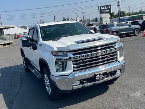 Used 2020 Chevrolet Silverado 2500 LTZ AWD/4WD image 5