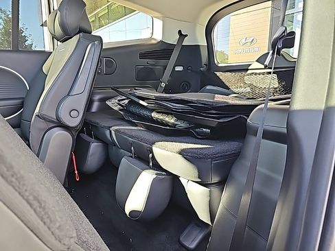 New 2026 Hyundai Ioniq 9 Limited image 36