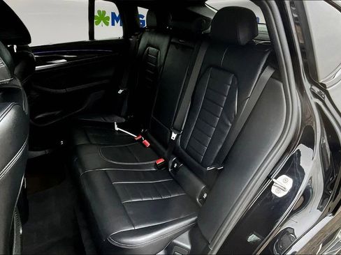 Used 2020 BMW X4 M40i w/ Executive Package image 24