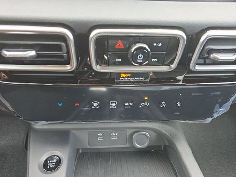 New 2026 Nissan Sentra SV FWD image 4