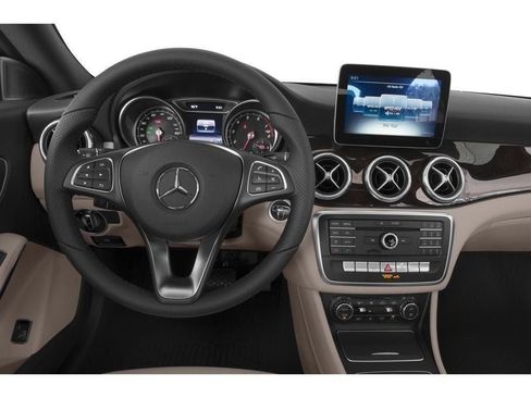 Used 2019 Mercedes-Benz CLA 250 image 46