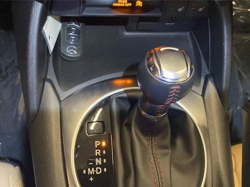 Used 2016 MAZDA MX-5 Miata Grand Touring RWD image 19