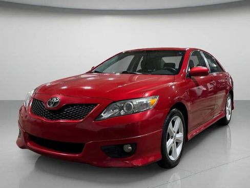Used 2011 Toyota Camry image 8