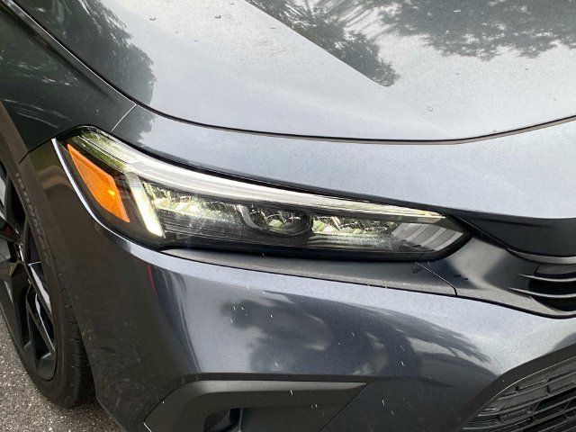 Used 2022 Honda Civic Sport image 4