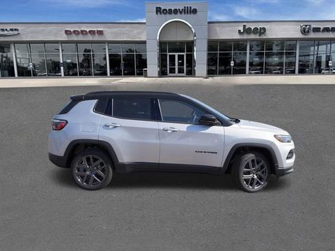 New 2026 Jeep Compass Limited image 2