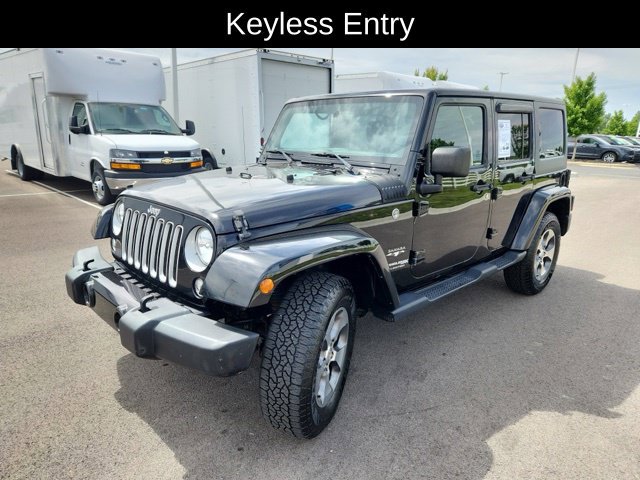 Used 2018 Jeep Wrangler Unlimited Sahara AWD/4WD image 8