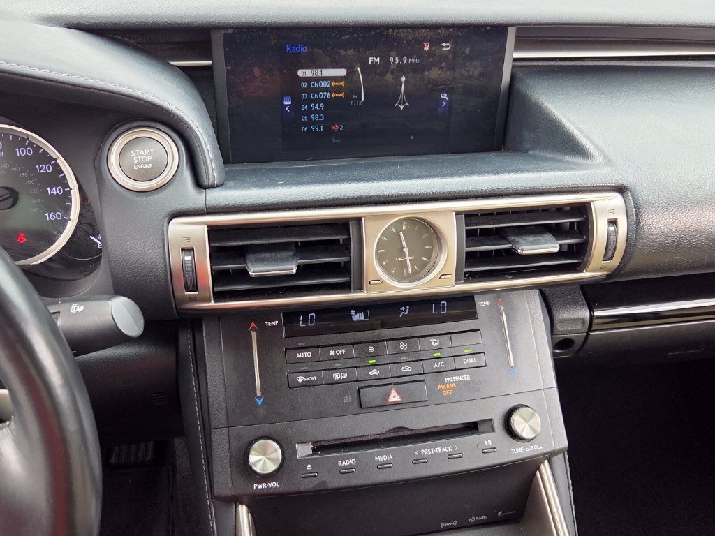Used 2015 Lexus IS 250 w/ Premium Package RWD image 17