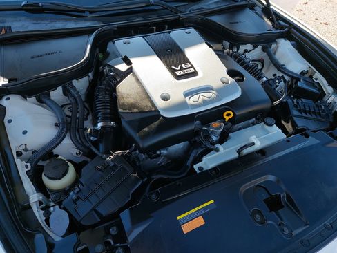 Used 2012 INFINITI G37 Sport w/ Premium Pkg image 31