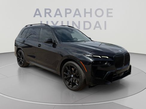 Used 2023 BMW X7 xDrive40i w/ M Sport Package AWD/4WD image 7