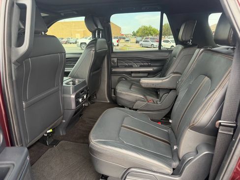 Used 2023 Ford Expedition Max Platinum AWD/4WD image 23