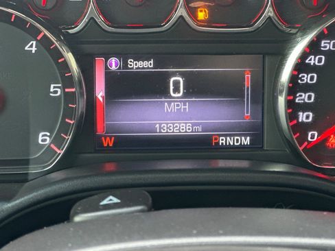 Used 2014 GMC Sierra 1500 SLT w/ SLT Crew Cab Value Package image 23