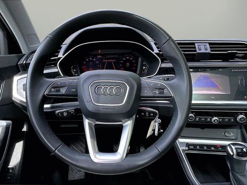 Used 2025 Audi Q3 2.0T Premium AWD/4WD image 11
