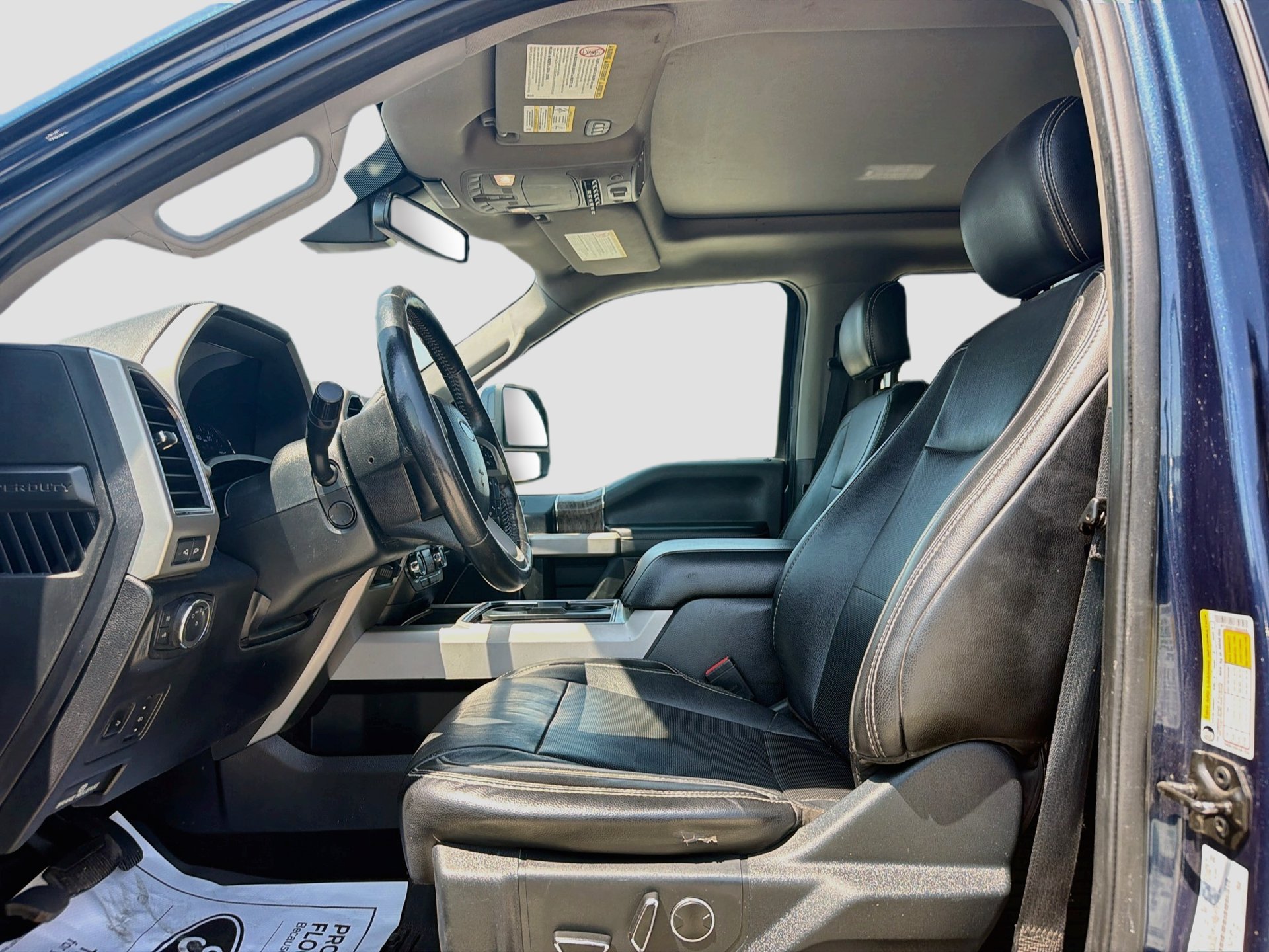 Used 2019 Ford F250 Lariat w/ Lariat Ultimate Package AWD/4WD image 25