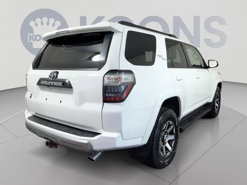 Used 2019 Toyota 4Runner TRD Off-Road Premium AWD/4WD image 7