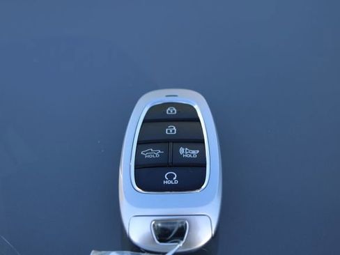 Used 2023 Hyundai Santa Cruz SEL Premium image 51