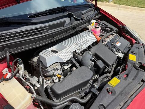 Used 2015 Toyota Prius Two image 23