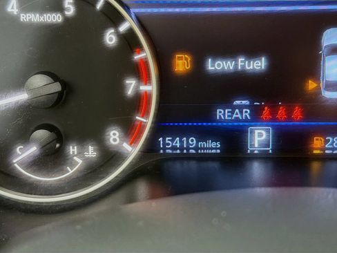 Used 2023 Nissan Altima 2.5 SR w/ SR Premium Package FWD image 34