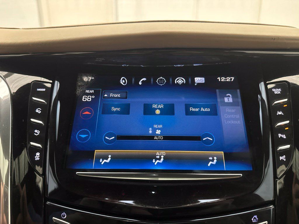Used 2018 Cadillac Escalade ESV Platinum AWD/4WD image 42