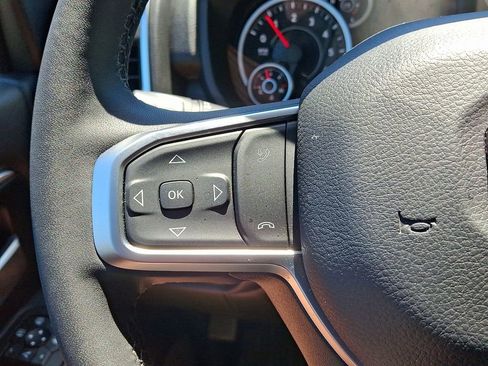 Used 2025 RAM 2500 Big Horn RWD image 21