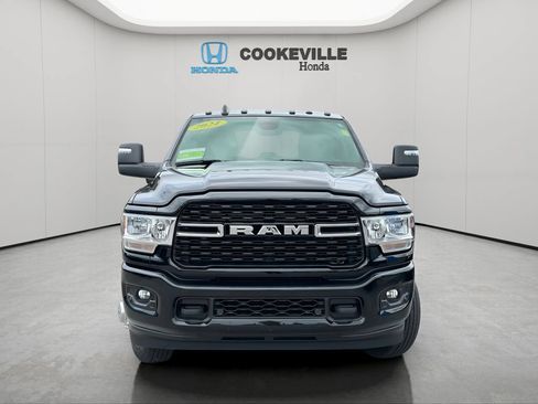 Used 2024 RAM 3500 Big Horn w/ Sport Appearance Package AWD/4WD image 6