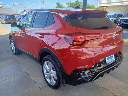 Used 2026 Buick Encore GX Preferred w/ Comfort Package AWD/4WD image 3